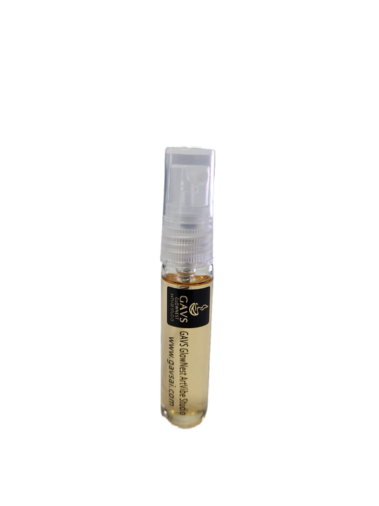 SHAKESPEARE · Floral Oriental Woody Essence